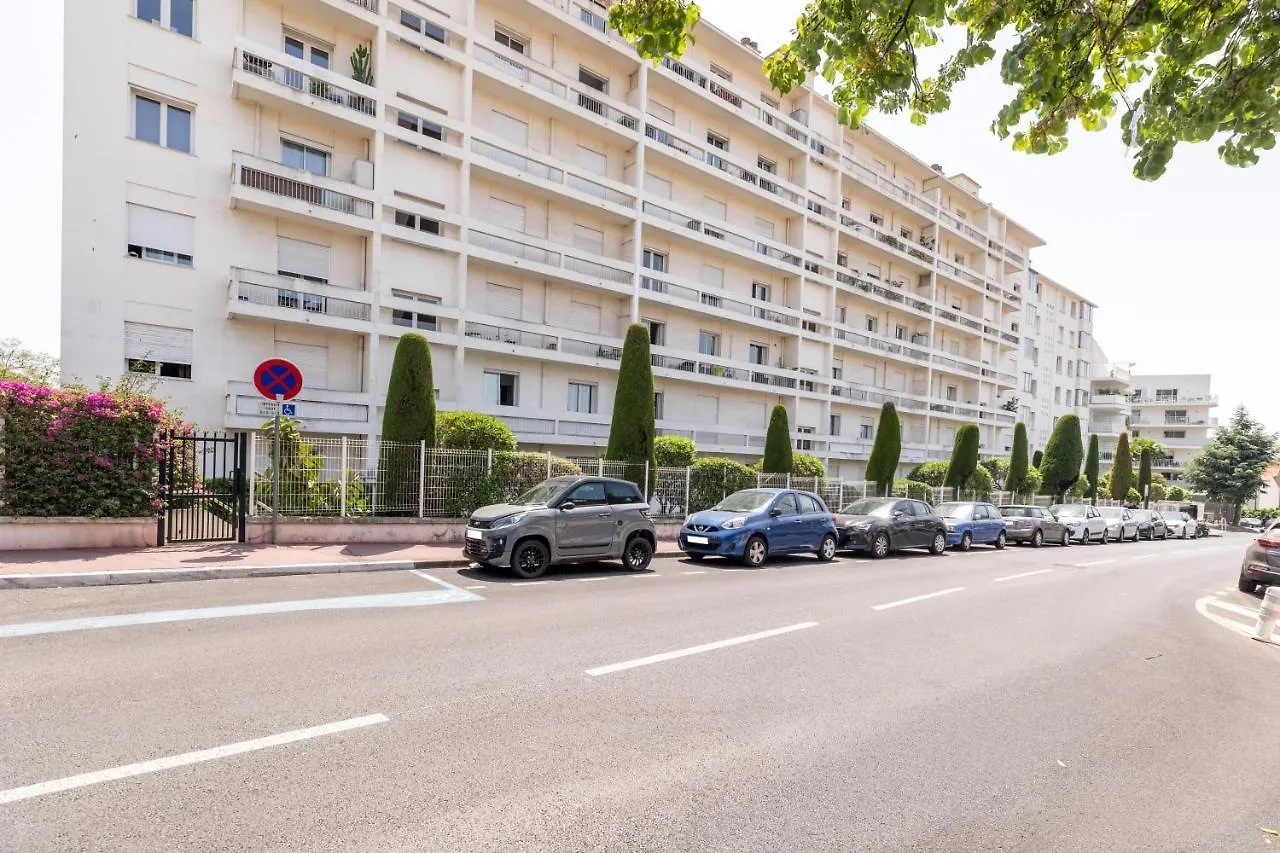 Hayda - Proche Plage Et Congres Cannes 0*,  Francia
